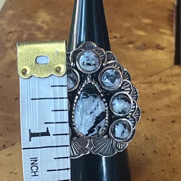 Genuine White Buffalo Sterling Silver Southwestern Ring Size 7 - Picture 7 of 9